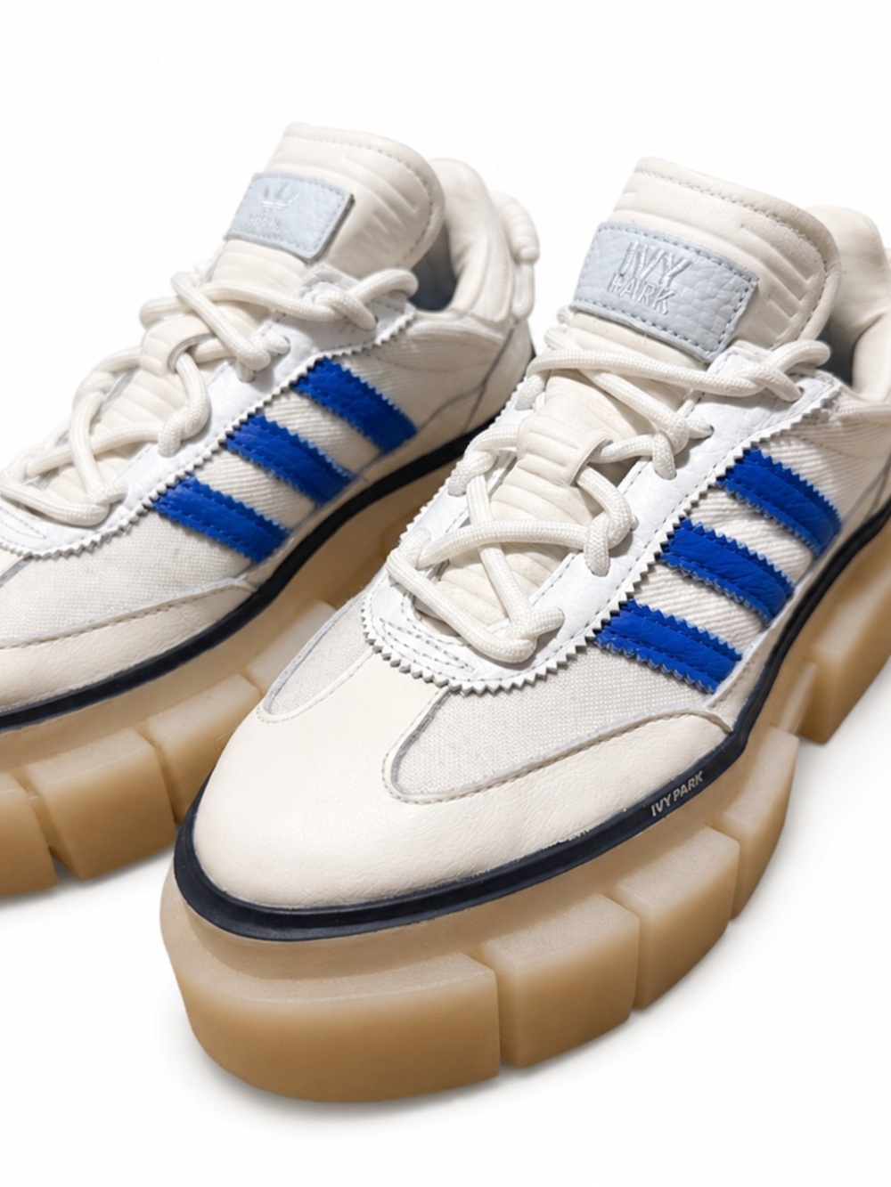 IVY PARK women’s Cream Sneakers with Blue Stripes and Gum Sole